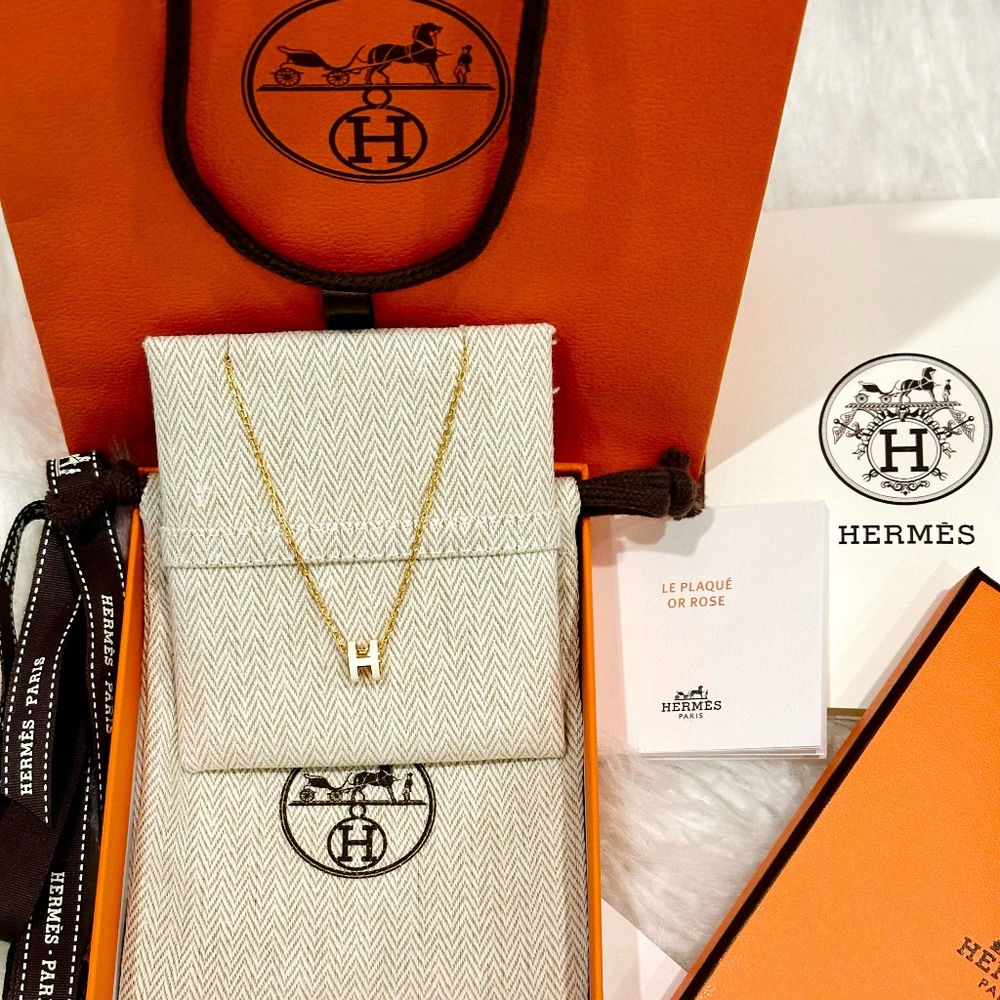 NIB NEW HERMES Mini Pop H Pendant Necklace In Blanc White With Gold Hardware - Picture 8 of 9